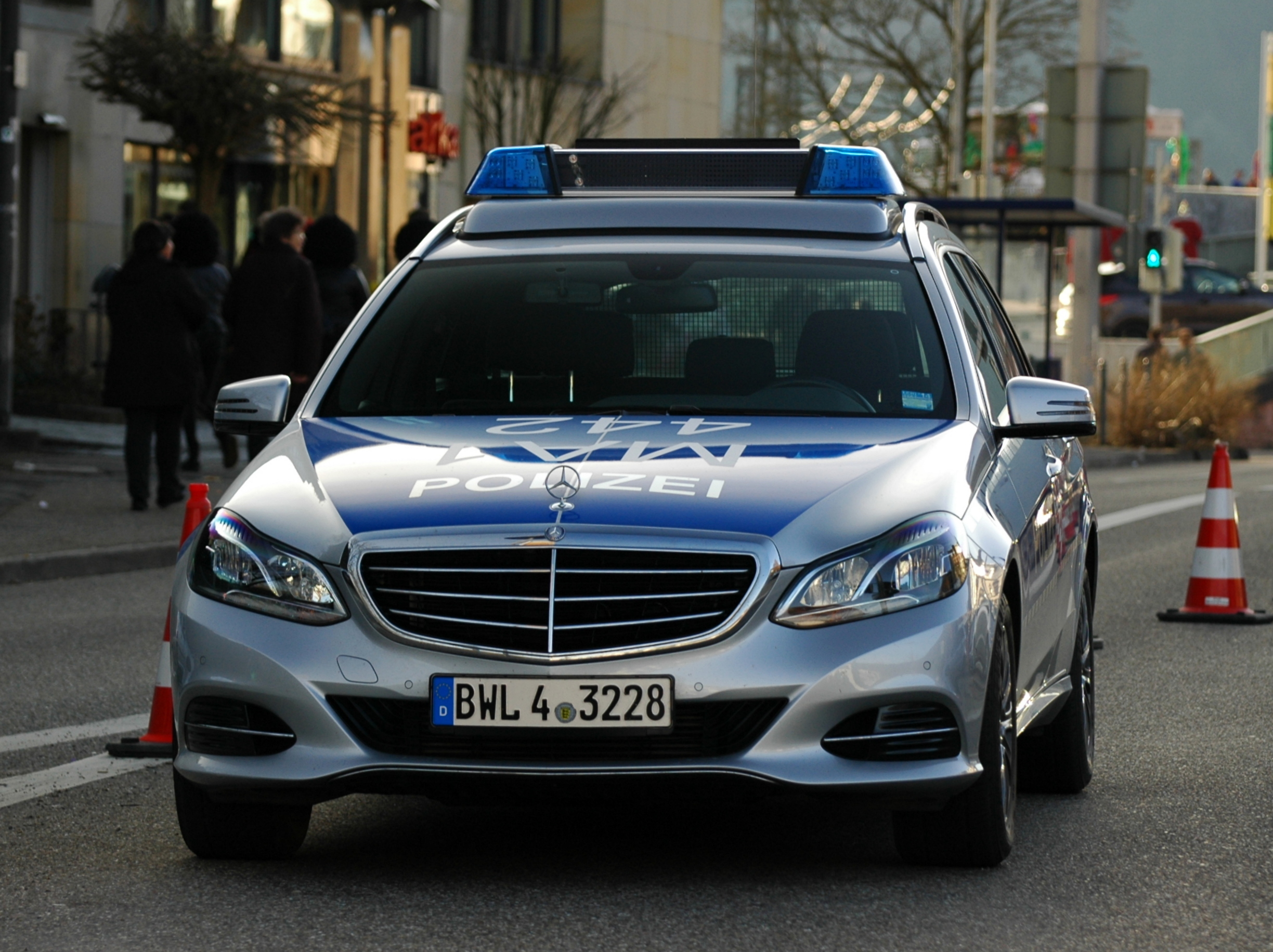 Neckargem%C3%BCnd_-_Streifenwagen_Merced