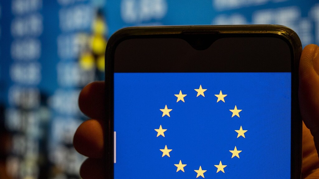 Meer informatie over "Kabinet: eerste versie app Europese digitale identiteit in 2023"