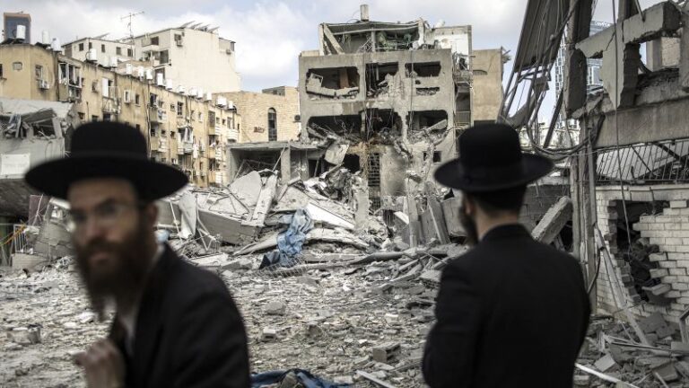 Wat is er echt aan de hand met de aanvallen tussen Israël en Iran?